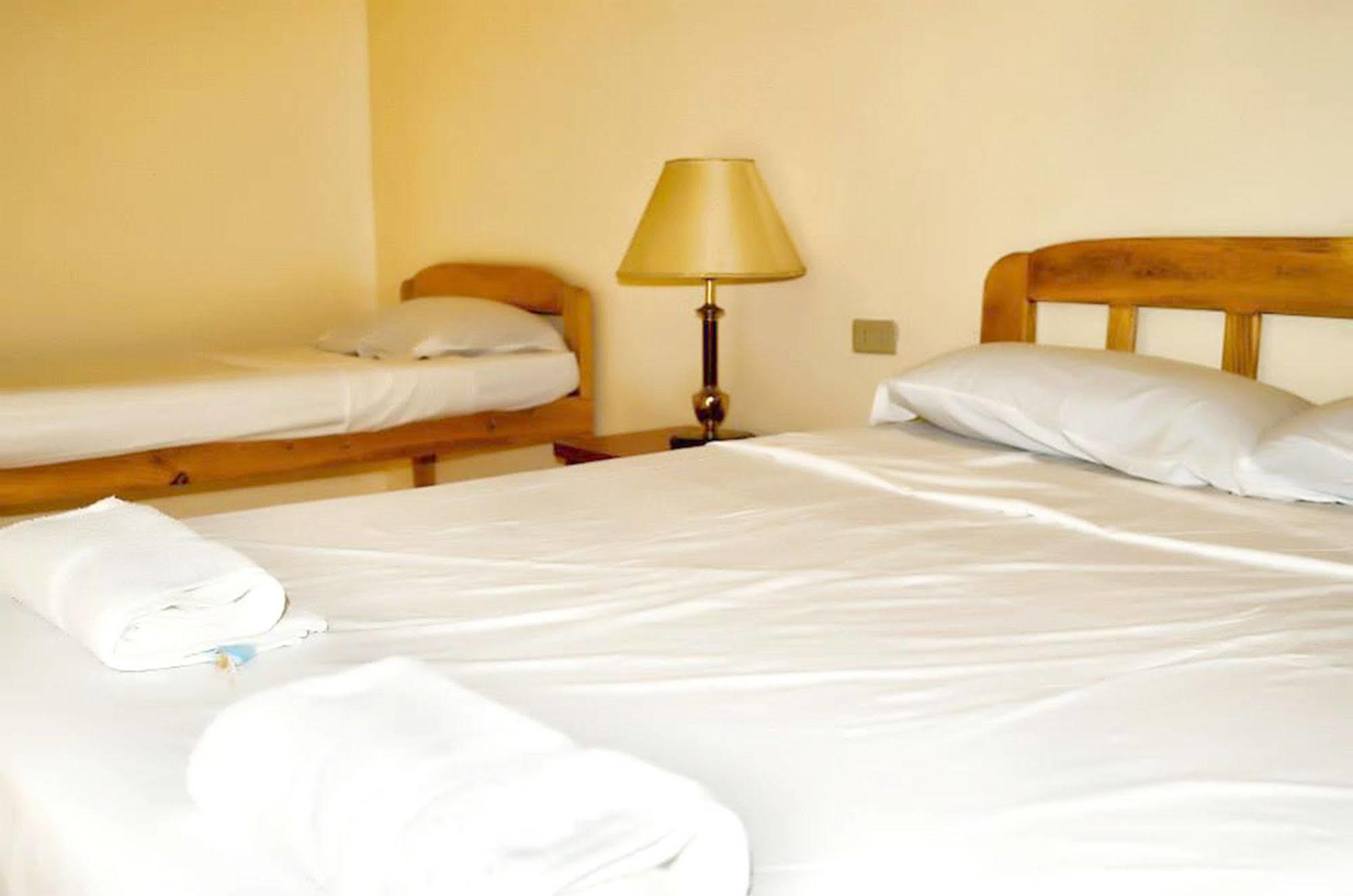 Bano Beach Resort Himensulan Kültér fotó